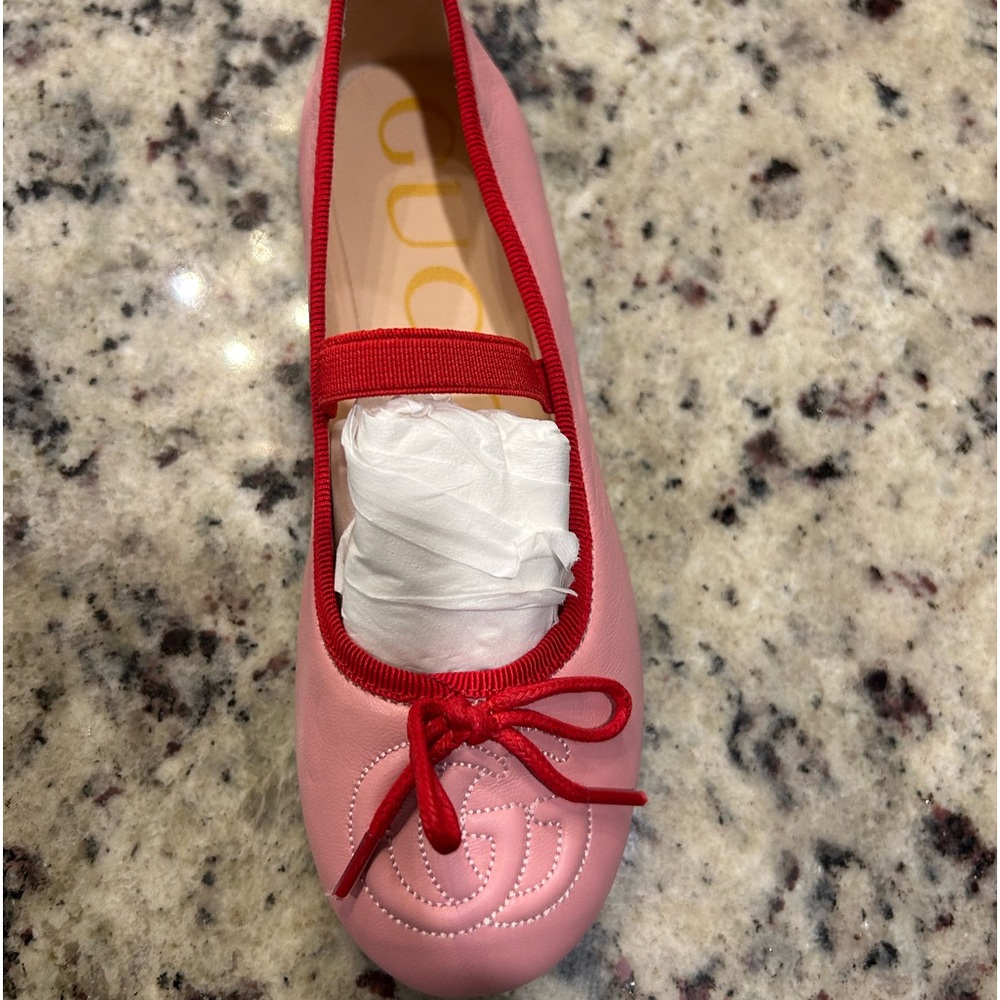 Brand new Gucci Girls shoes.